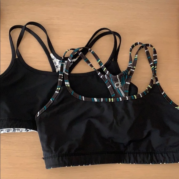 Gap Body Sports Bras Reversible size Small - Picture 4 of 5